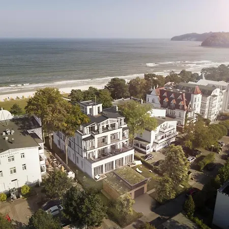 Ankerplatz, Charlotte 빈츠